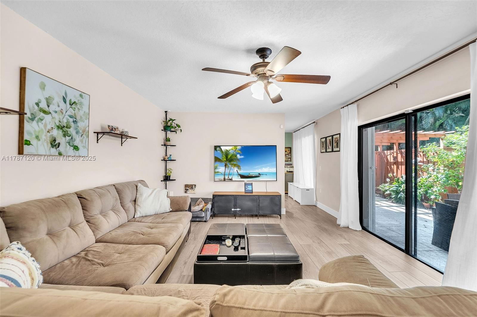 Real estate property located at 9153 23rd St D, Broward, Pine Island Ridge Section, Davie, FL