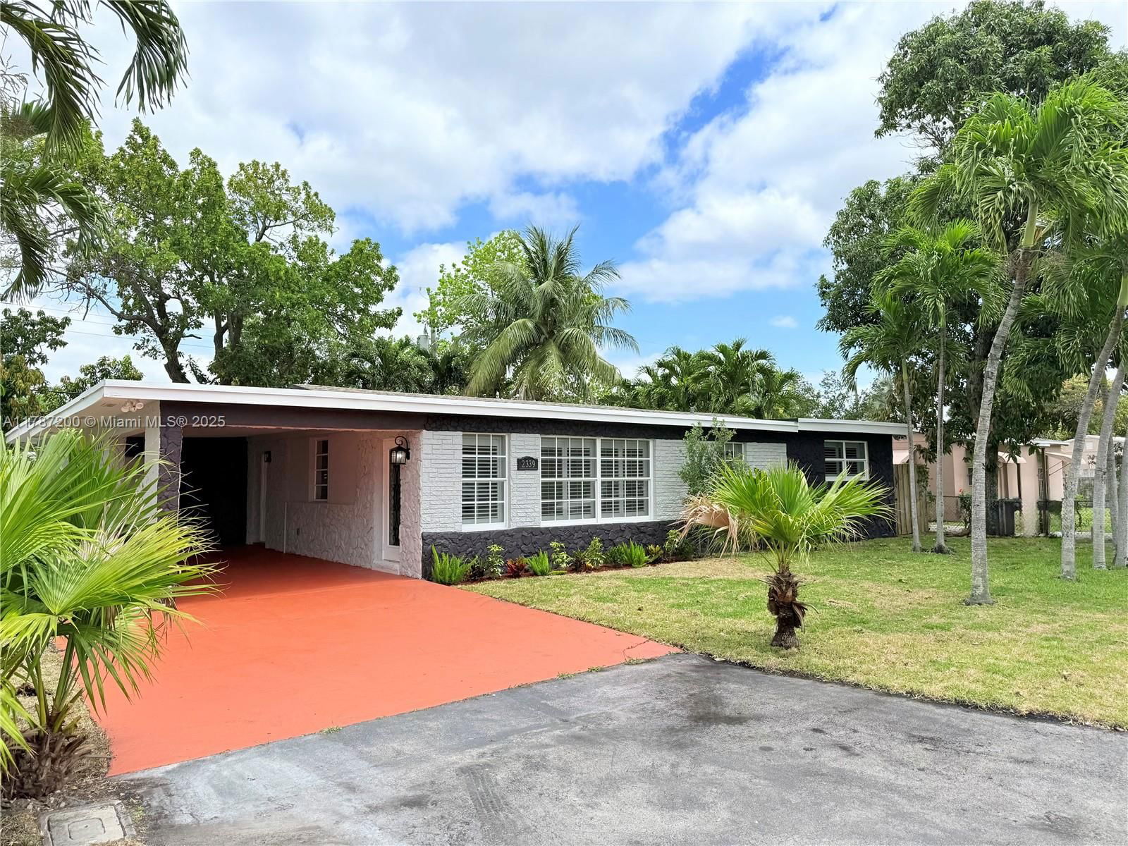 Real estate property located at 2339 13th St, Broward, Lincoln Heights Resub, Fort Lauderdale, FL