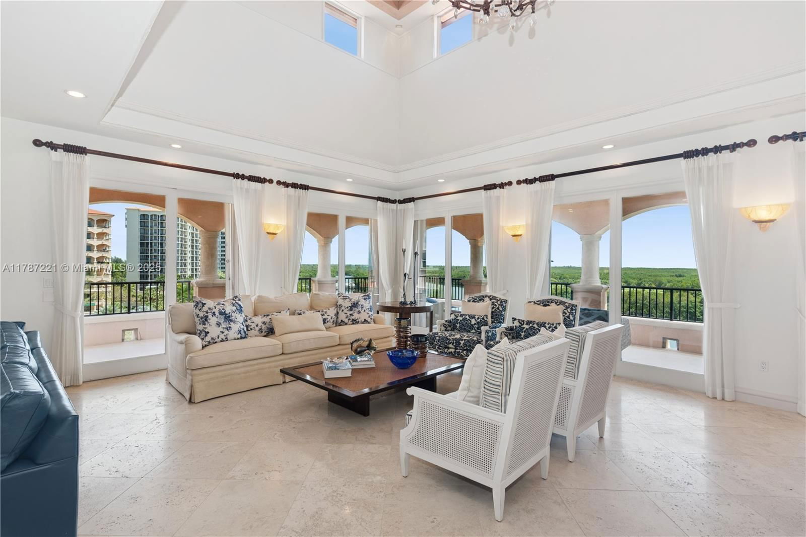 Real estate property located at 13645 Deering Bay Dr PH 164, Miami-dade, Deering Bay Condo I, Coral Gables, FL