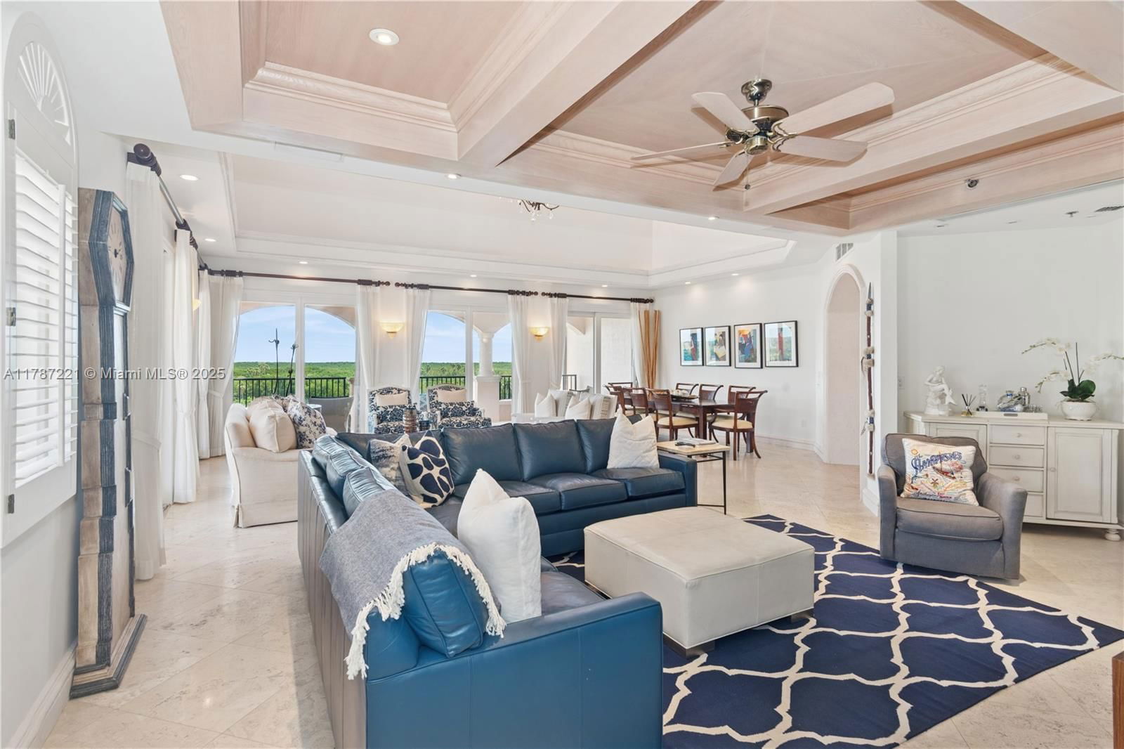 Real estate property located at 13645 Deering Bay Dr PH 164, Miami-dade, Deering Bay Condo I, Coral Gables, FL