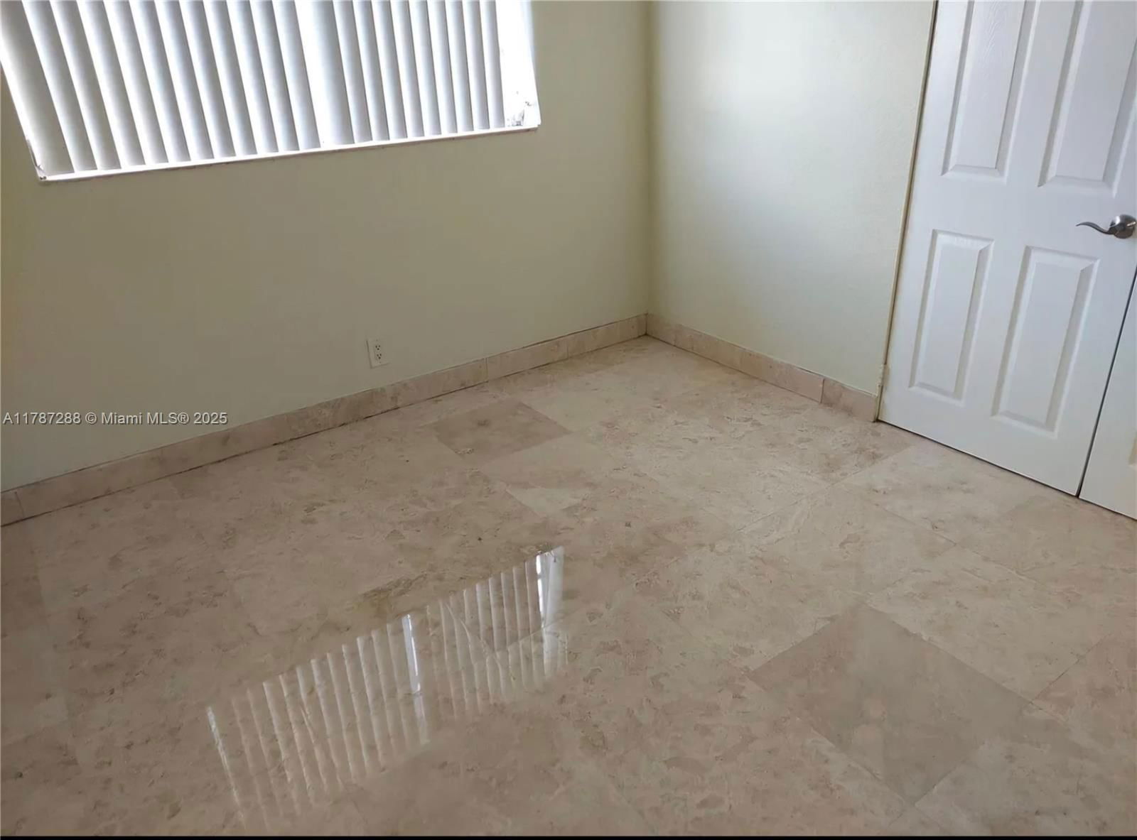 Real estate property located at 2461 15th Ct, Broward, Flamingo Park Sec, Fort Lauderdale, FL