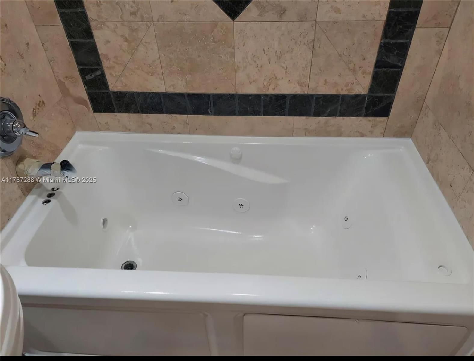 Real estate property located at 2461 15th Ct, Broward, Flamingo Park Sec, Fort Lauderdale, FL