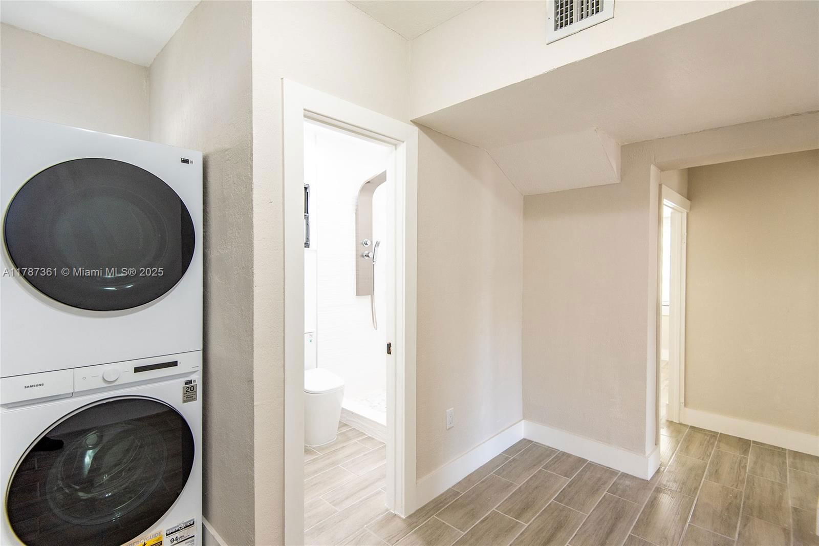 Real estate property located at 1710 6th Ave, Miami-dade, 6th Addn To Hialeah, Hialeah, FL