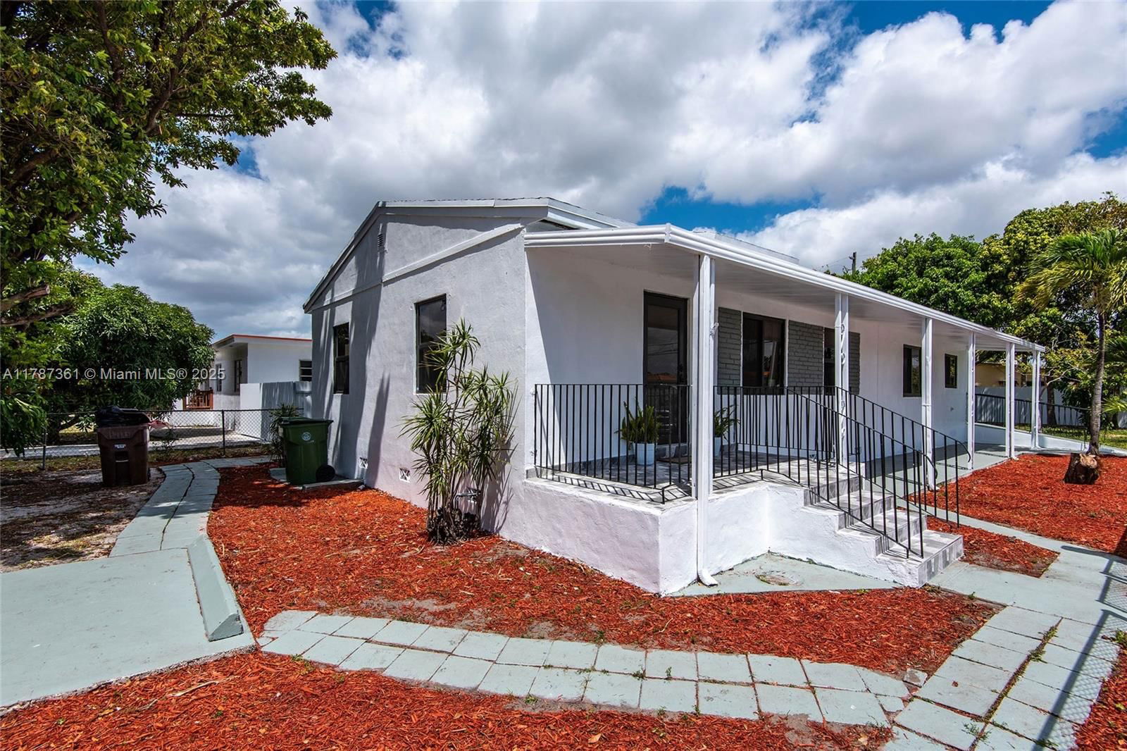 Real estate property located at 1710 6th Ave, Miami-dade, 6th Addn To Hialeah, Hialeah, FL
