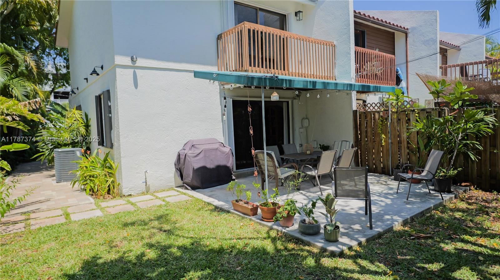Real estate property located at 2520 9th St, Broward, Sunrise, Fort Lauderdale, FL