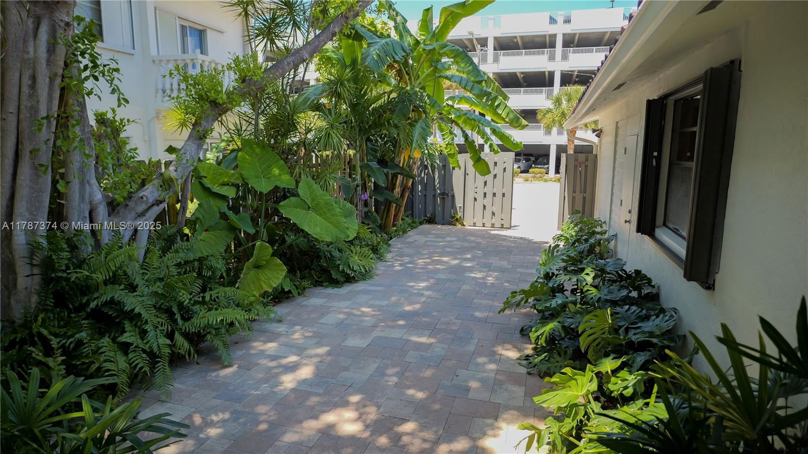 Real estate property located at 2520 9th St, Broward, Sunrise, Fort Lauderdale, FL