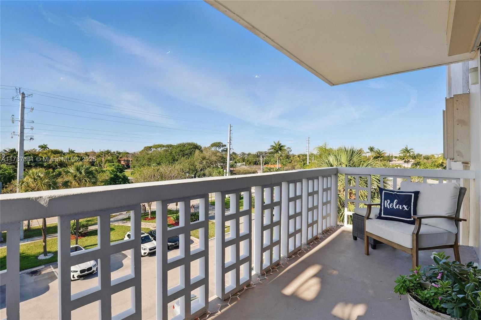Real estate property located at 1831 38th St #402, Broward, Coral Lake Tower Condo, Oakland Park, FL