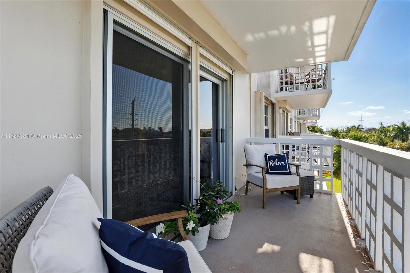 Real estate property located at 1831 38th St #402, Broward, Coral Lake Tower Condo, Oakland Park, FL