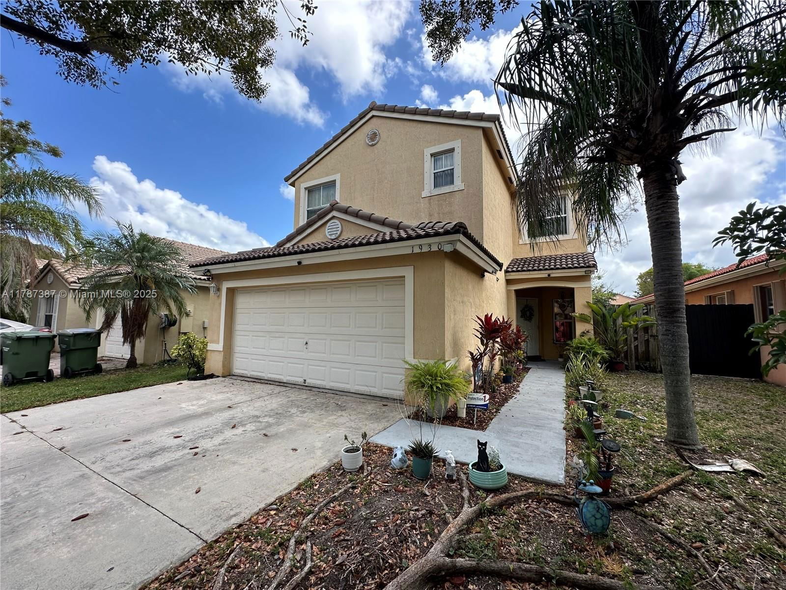 Real estate property located at 1930 14th Ct, Miami-dade, Shores At Keys Gate, Homestead, FL