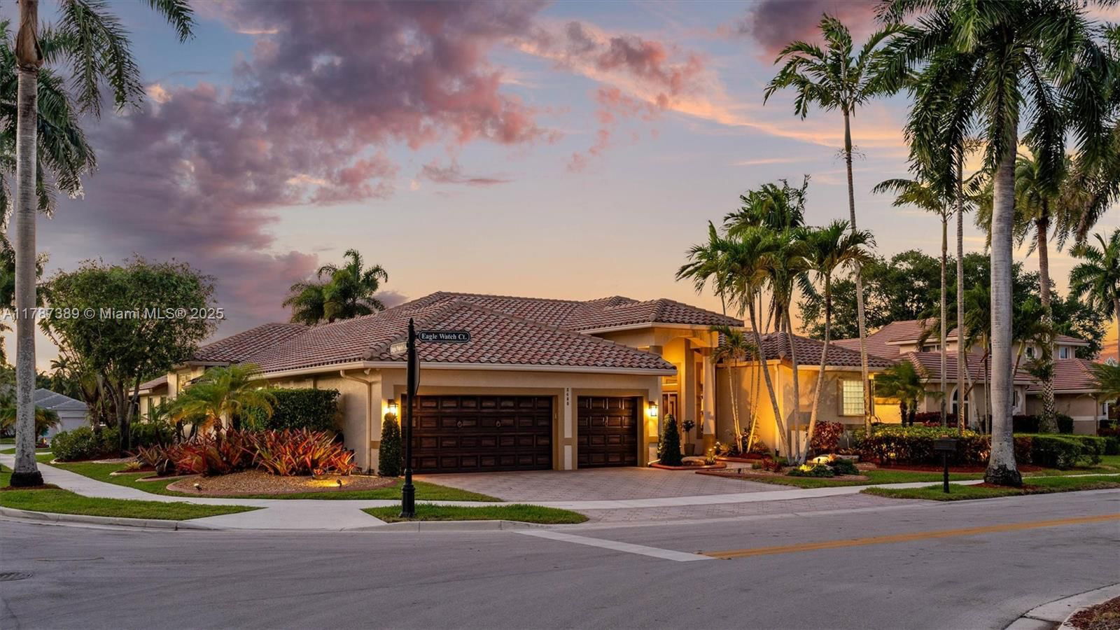 Real estate property located at 2485 Eagle Watch Court, Broward, Sector 7 - Parcels F G H, Weston, FL
