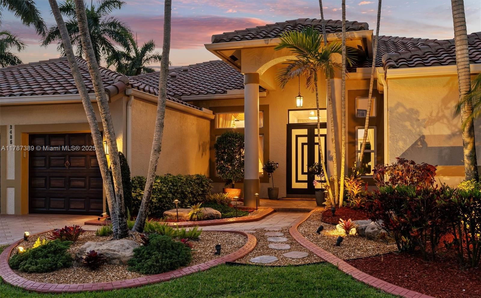 Real estate property located at 2485 Eagle Watch Court, Broward, Sector 7 - Parcels F G H, Weston, FL