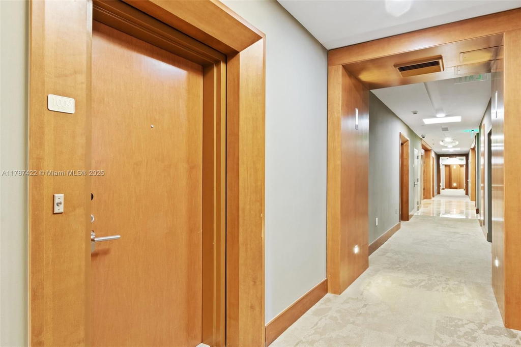 Real estate property located at 31 5 ST #1009, Miami-dade, Brickell On The River N T, Miami, FL