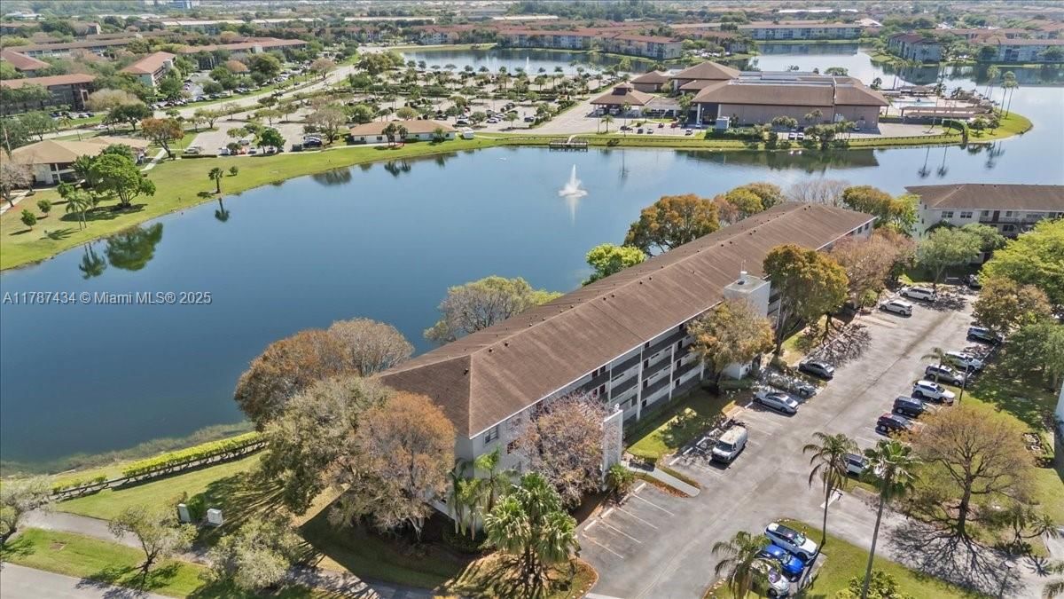 Real estate property located at 1251 134th Way #106A, Broward, Ivanhoe West At Century V, Pembroke Pines, FL