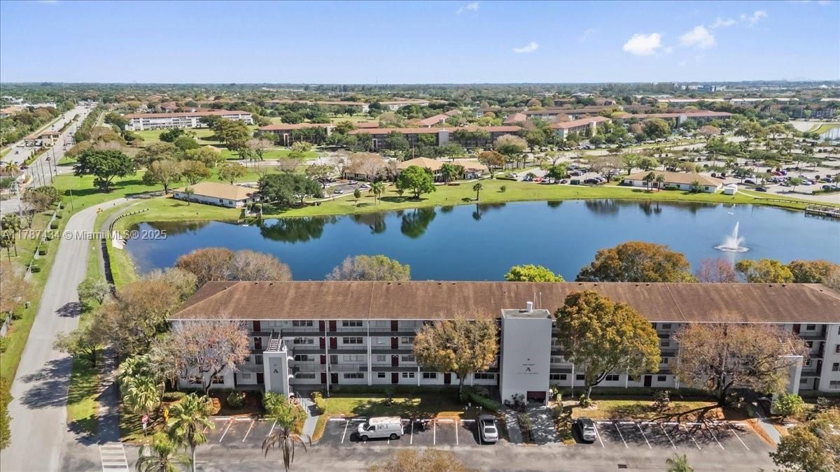 Real estate property located at 1251 134th Way #106A, Broward, Ivanhoe West At Century V, Pembroke Pines, FL