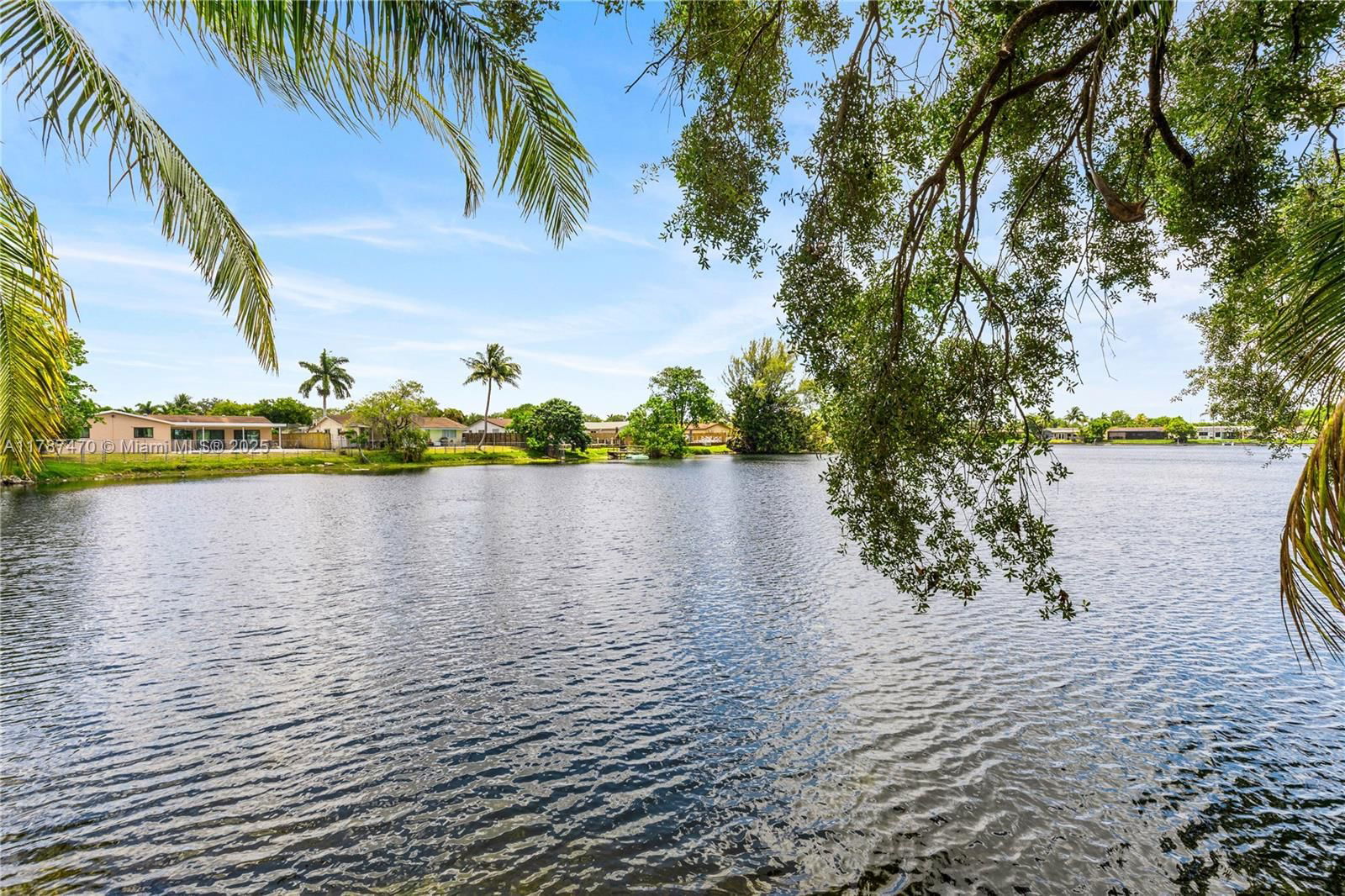 Real estate property located at 8956 Palm Tree Ln #8956, Broward, Westview Condominium Noone, Pembroke Pines, FL