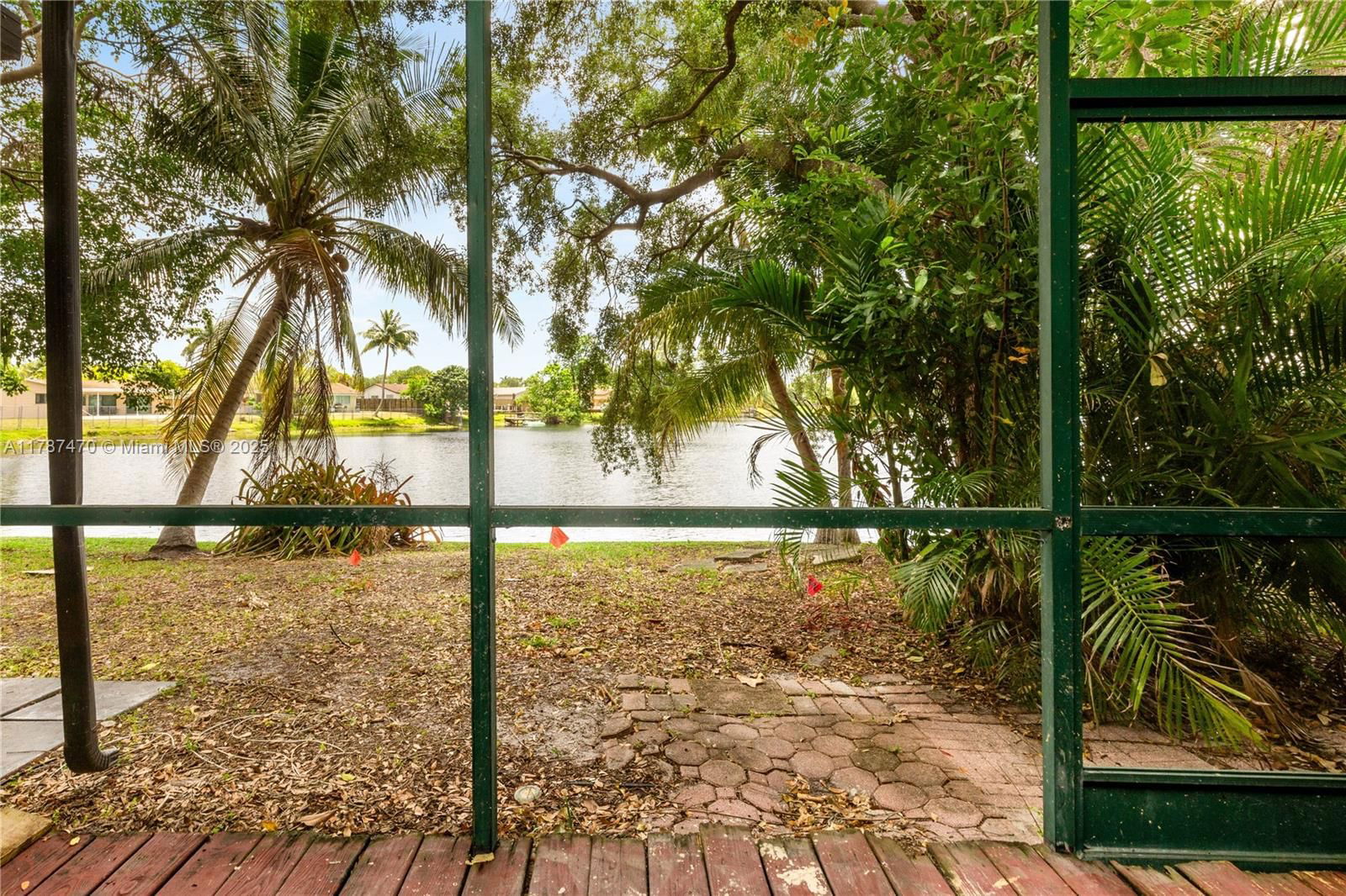 Real estate property located at 8956 Palm Tree Ln #8956, Broward, Westview Condominium Noone, Pembroke Pines, FL