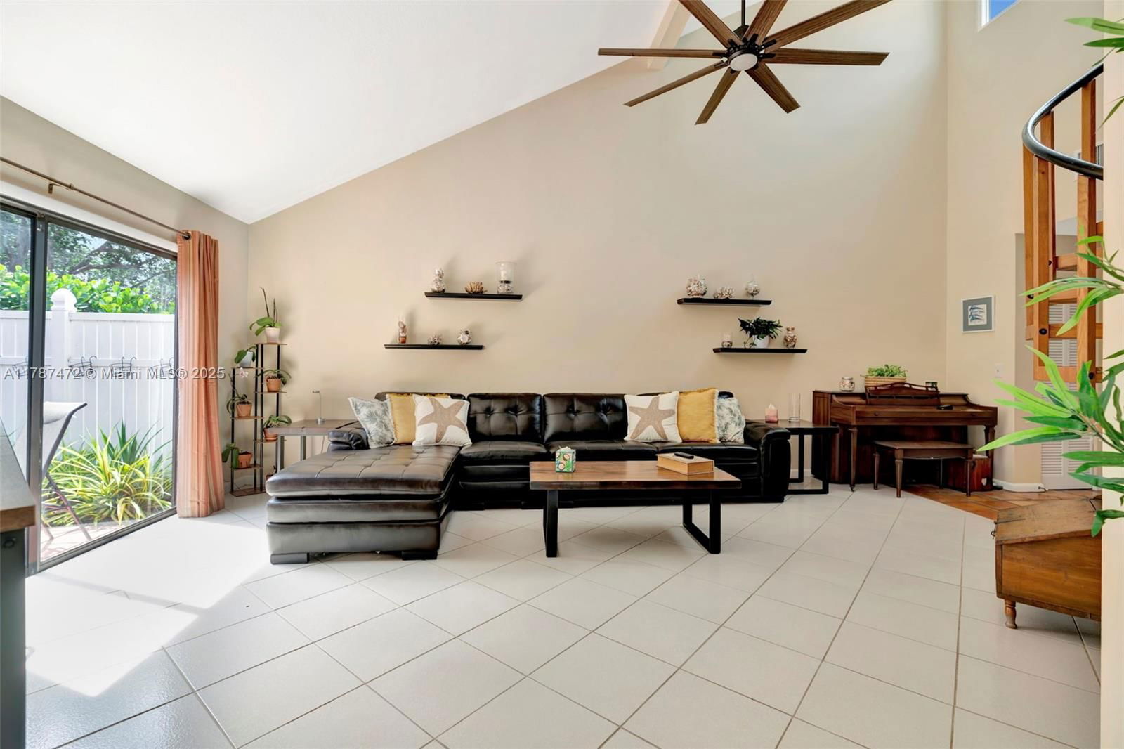 Real estate property located at 17068 Traverse Cir, Palm Beach, Greens Cay Of Jonathans L, Jupiter, FL