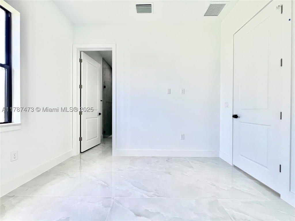 Real estate property located at 2819 18TH ST SW, Lee, Lehigh Acres, Lehigh Acres, FL