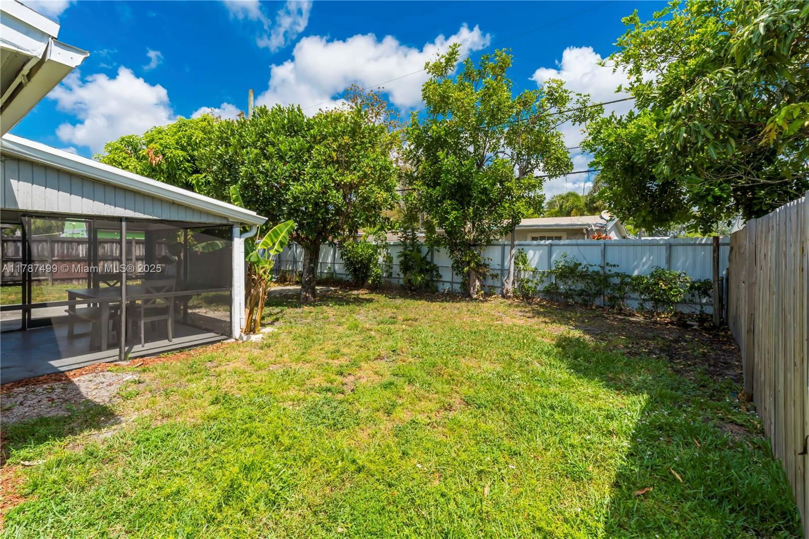 Real estate property located at 6501 Scott St, Broward, Driftwood Plaza, Hollywood, FL