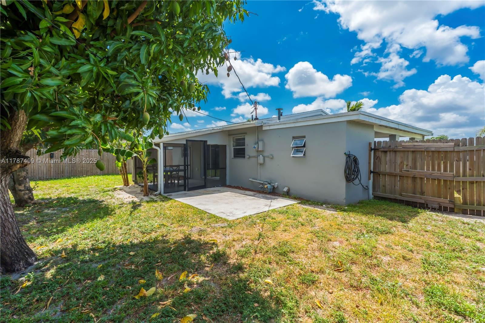 Real estate property located at 6501 Scott St, Broward, Driftwood Plaza, Hollywood, FL