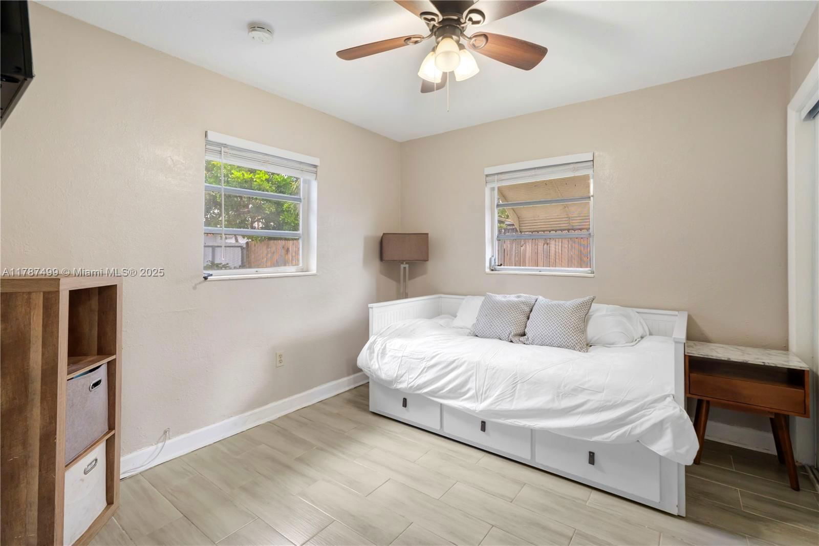 Real estate property located at 6501 Scott St, Broward, Driftwood Plaza, Hollywood, FL