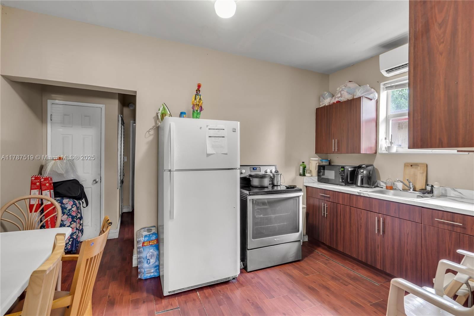 Real estate property located at 2637 23 CT, Miami-dade, Westhaven, Miami, FL