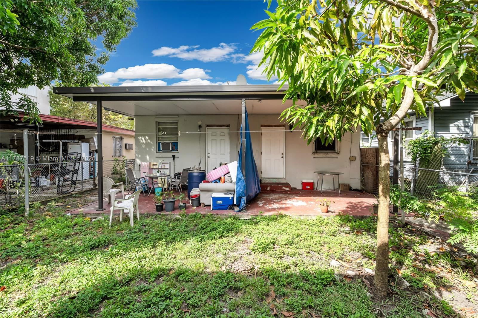 Real estate property located at 2637 23 CT, Miami-dade, Westhaven, Miami, FL