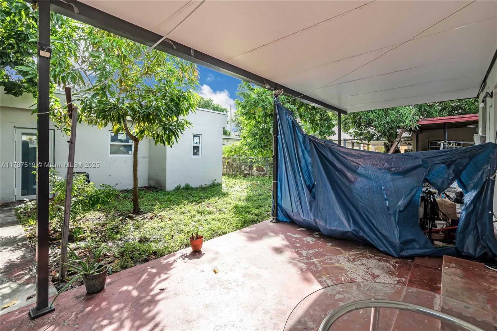 Real estate property located at 2637 23 CT, Miami-dade, Westhaven, Miami, FL