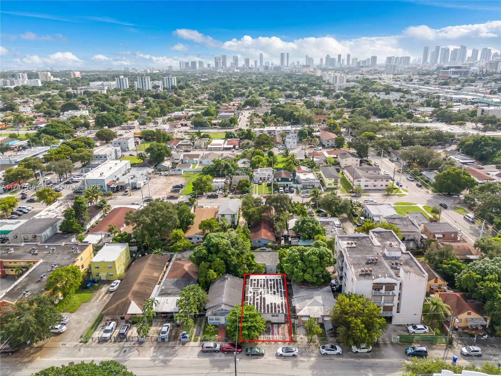 Real estate property located at 2637 23 CT, Miami-dade, Westhaven, Miami, FL