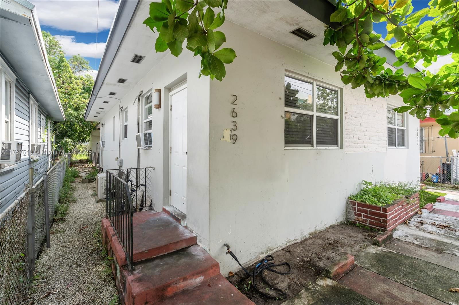 Real estate property located at 2637 23 CT, Miami-dade, Westhaven, Miami, FL