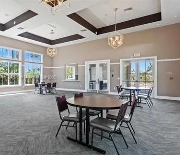 Real estate property located at 4200 Hillcrest Dr #1017, Broward, Hillcrest East No 24 Cond, Hollywood, FL