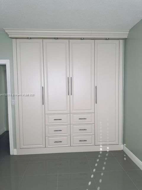Real estate property located at 4200 Hillcrest Dr #1017, Broward, Hillcrest East No 24 Cond, Hollywood, FL