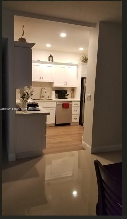 Real estate property located at 4200 Hillcrest Dr #1017, Broward, Hillcrest East No 24 Cond, Hollywood, FL