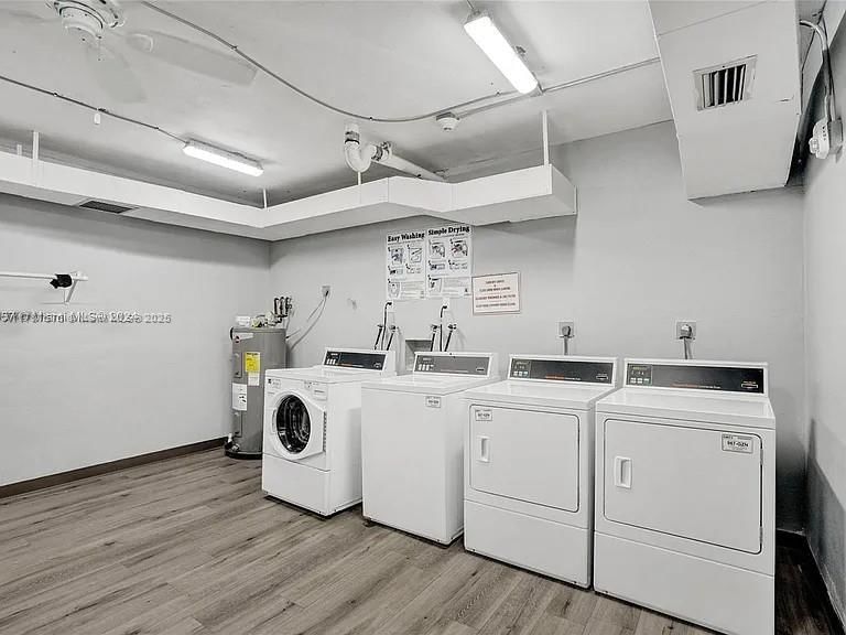 Real estate property located at 4200 Hillcrest Dr #1017, Broward, Hillcrest East No 24 Cond, Hollywood, FL
