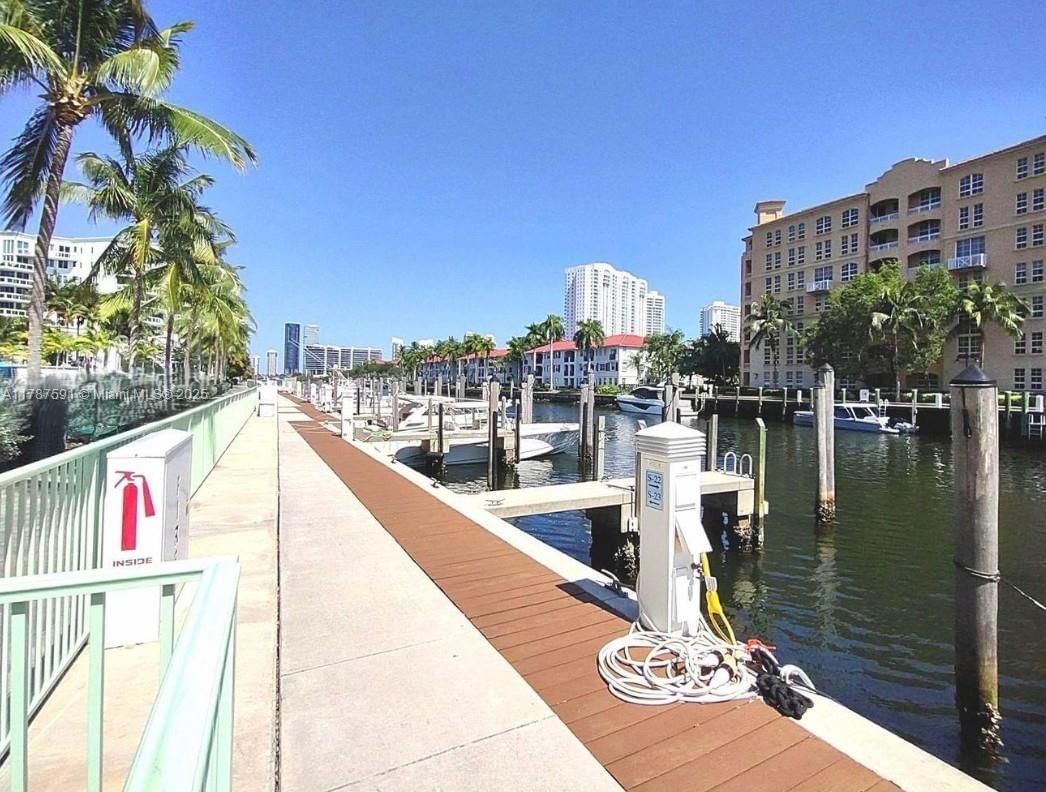 Real estate property located at 2950 188th St #501, Miami-dade, Artech Residences At Aven, Aventura, FL