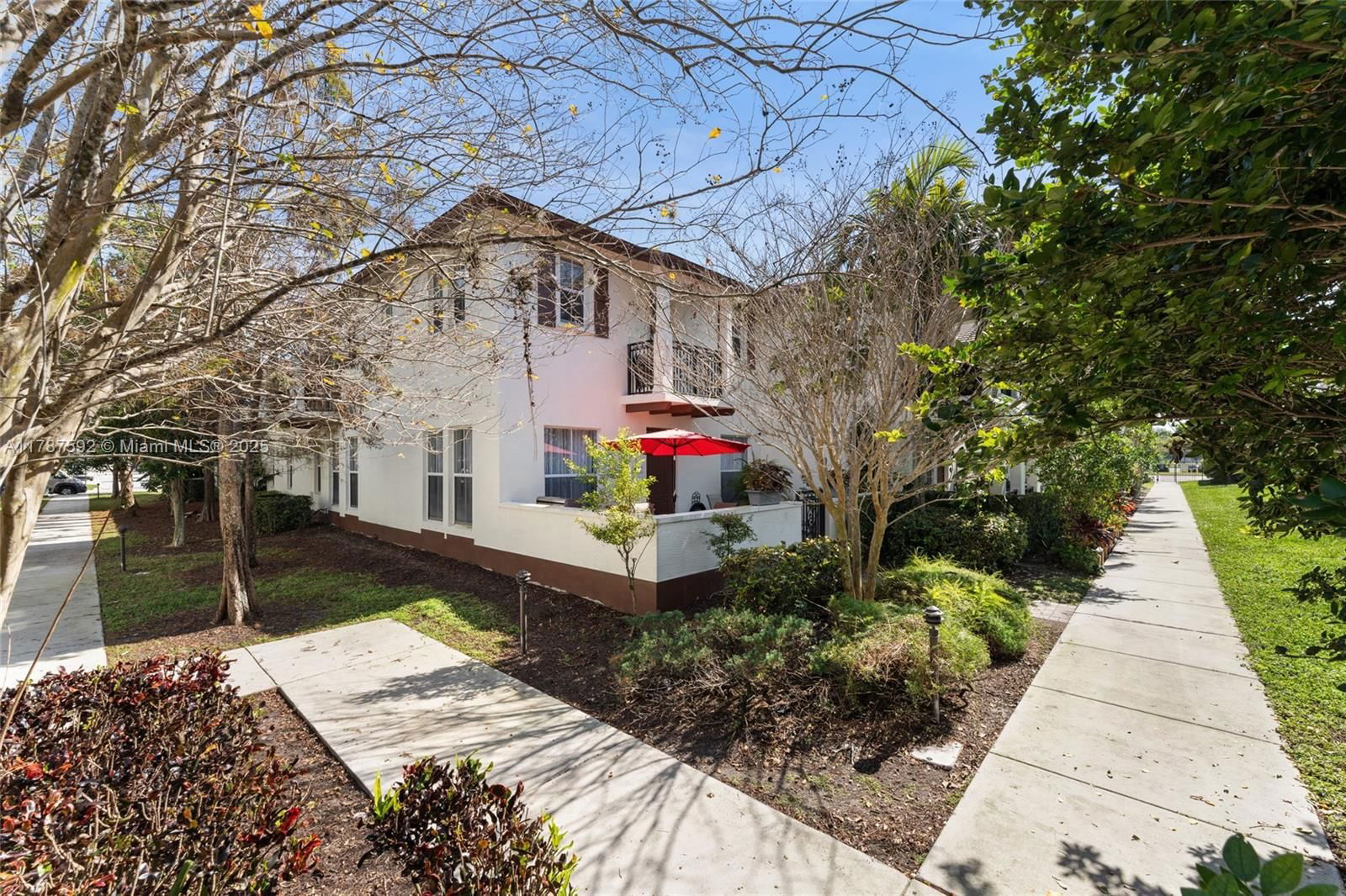 Real estate property located at 4501 Mimosa Ter #1404, Broward, Paloma Lakes Condominium, Coconut Creek, FL