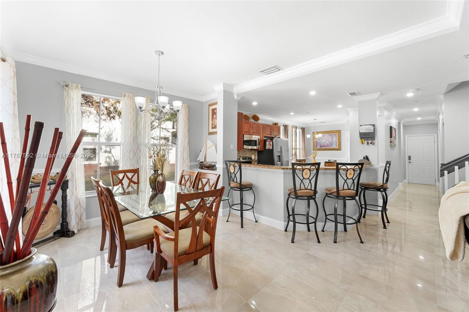 Real estate property located at 4501 Mimosa Ter #1404, Broward, Paloma Lakes Condominium, Coconut Creek, FL