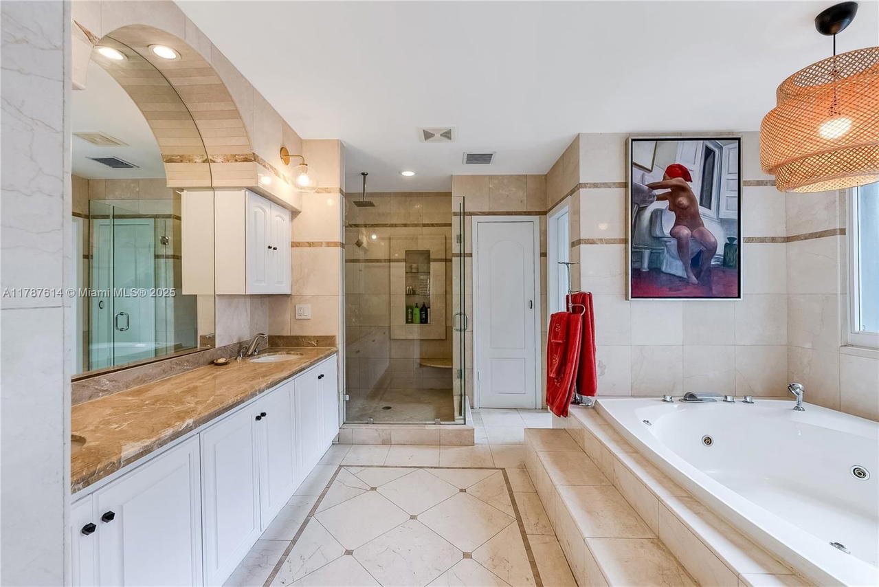 Real estate property located at 4404 Alhambra Cir, Miami-dade, C Gab Country Club Sec 5, Coral Gables, FL