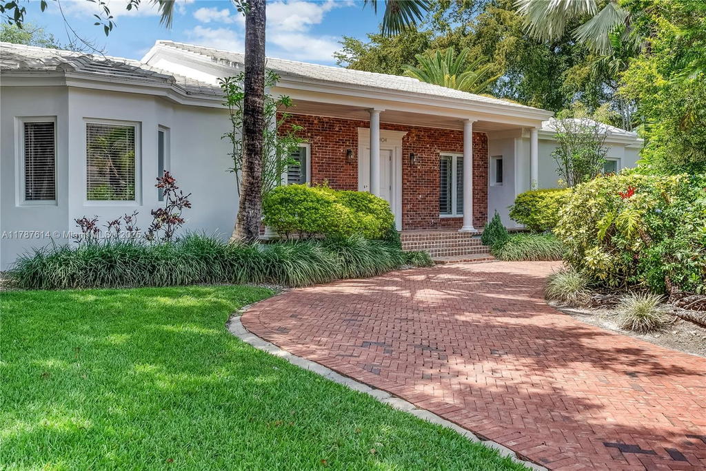 Real estate property located at 4404 Alhambra Cir, Miami-dade, C Gab Country Club Sec 5, Coral Gables, FL