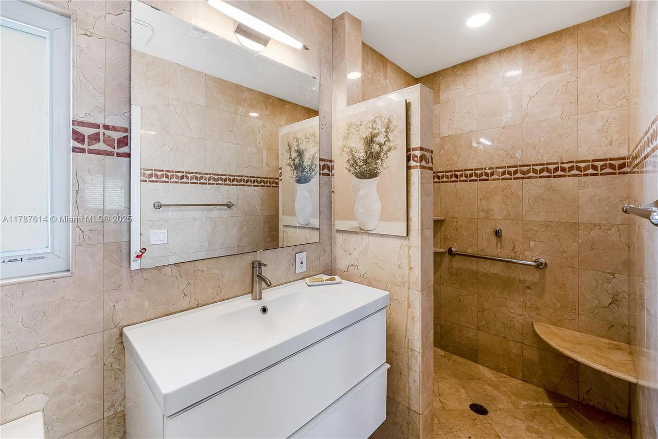 Real estate property located at 4404 Alhambra Cir, Miami-dade, C Gab Country Club Sec 5, Coral Gables, FL