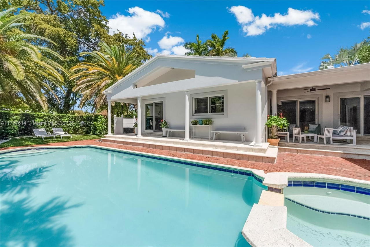 Real estate property located at 4404 Alhambra Cir, Miami-dade, C Gab Country Club Sec 5, Coral Gables, FL