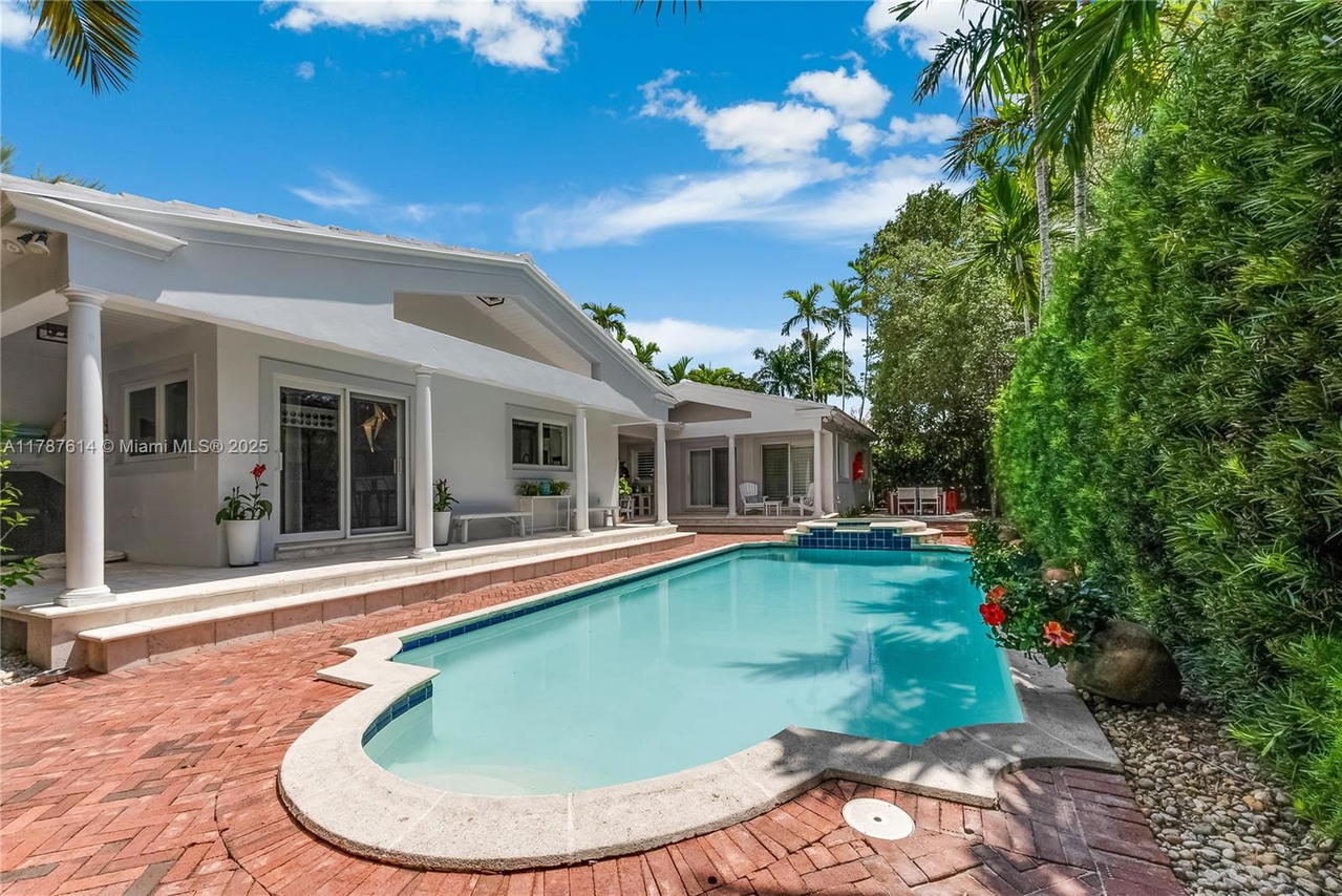 Real estate property located at 4404 Alhambra Cir, Miami-dade, C Gab Country Club Sec 5, Coral Gables, FL