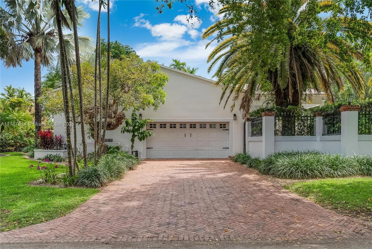 Real estate property located at 4404 Alhambra Cir, Miami-dade, C Gab Country Club Sec 5, Coral Gables, FL