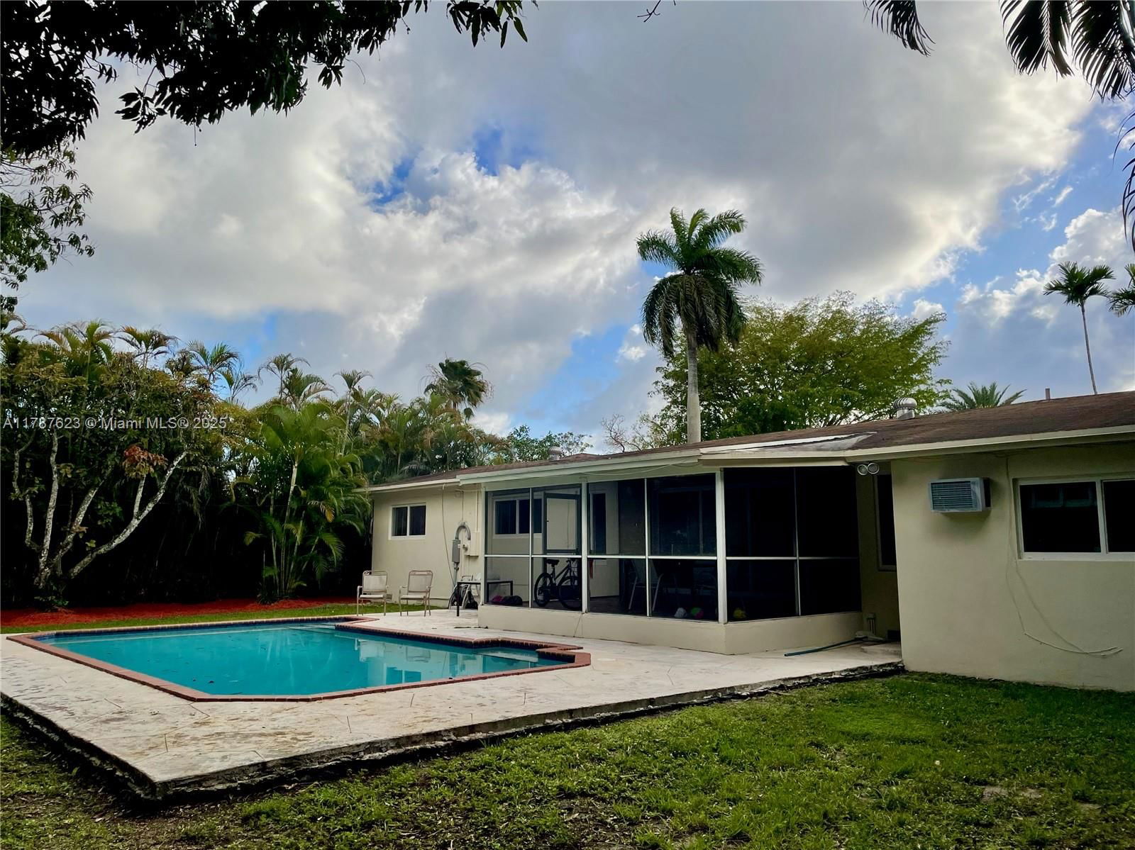 Real estate property located at 5965 64th Pl, Miami-dade, Merion Park, South Miami, FL