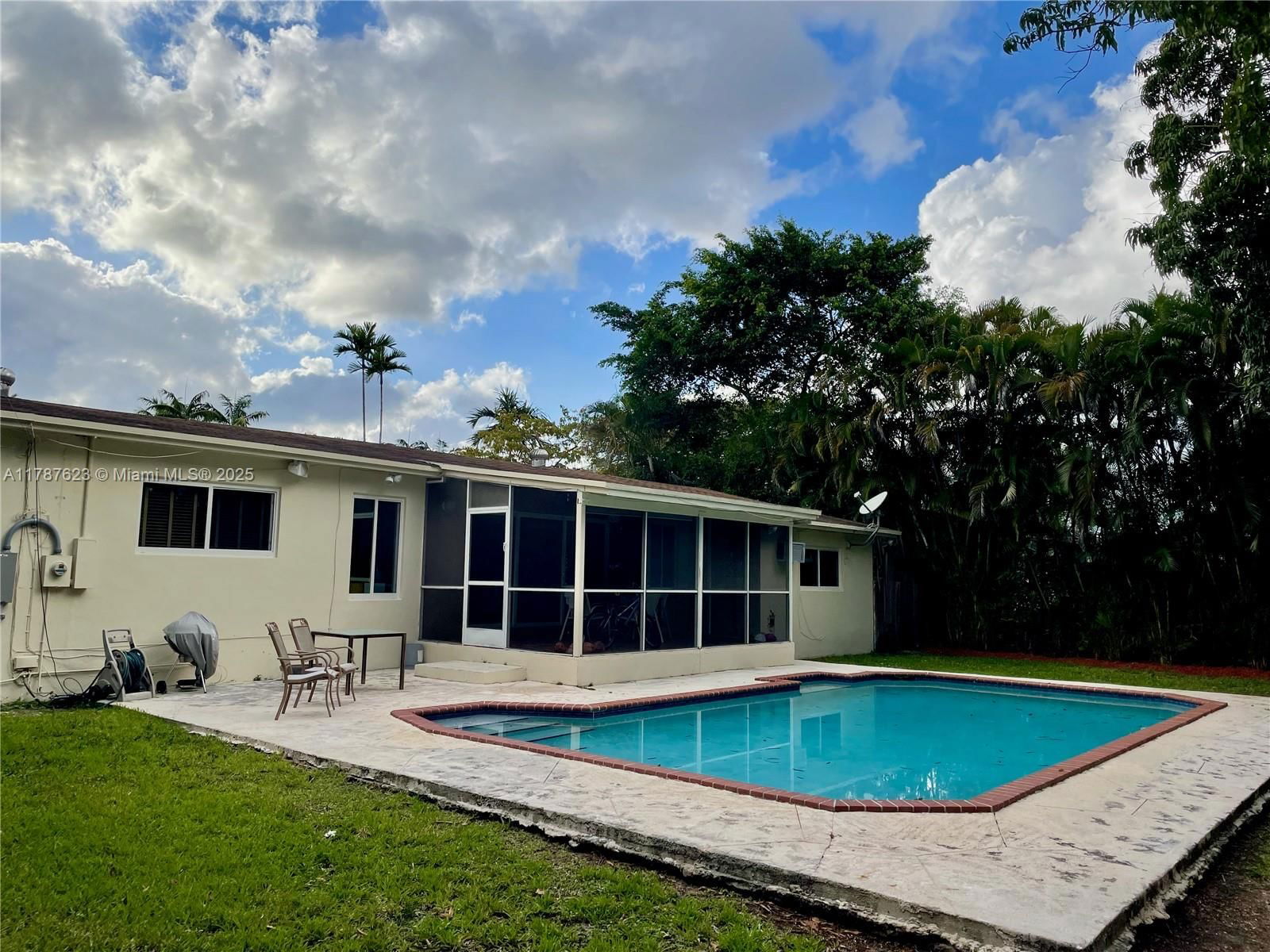 Real estate property located at 5965 64th Pl, Miami-dade, Merion Park, South Miami, FL