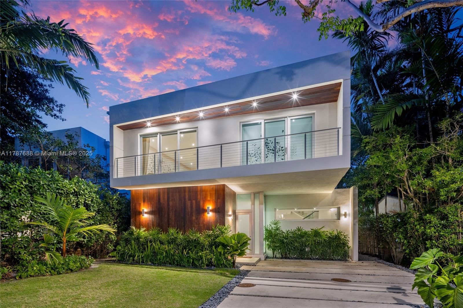 Real estate property located at 4039 Ventura Ave, Miami-dade, Utopia, Miami, FL