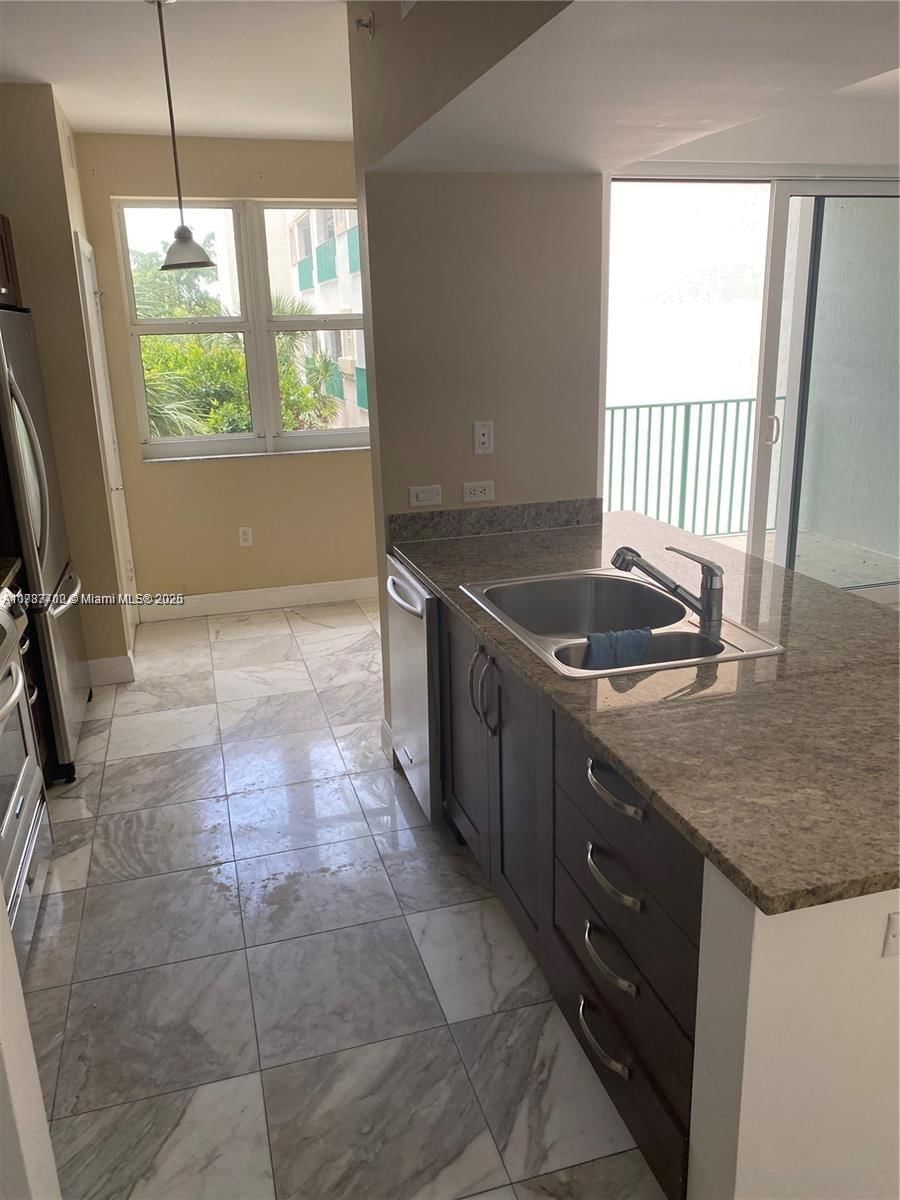 Real estate property located at 19900 Country Club Dr #310, Miami-dade, Turnberry Village So Towe, Aventura, FL