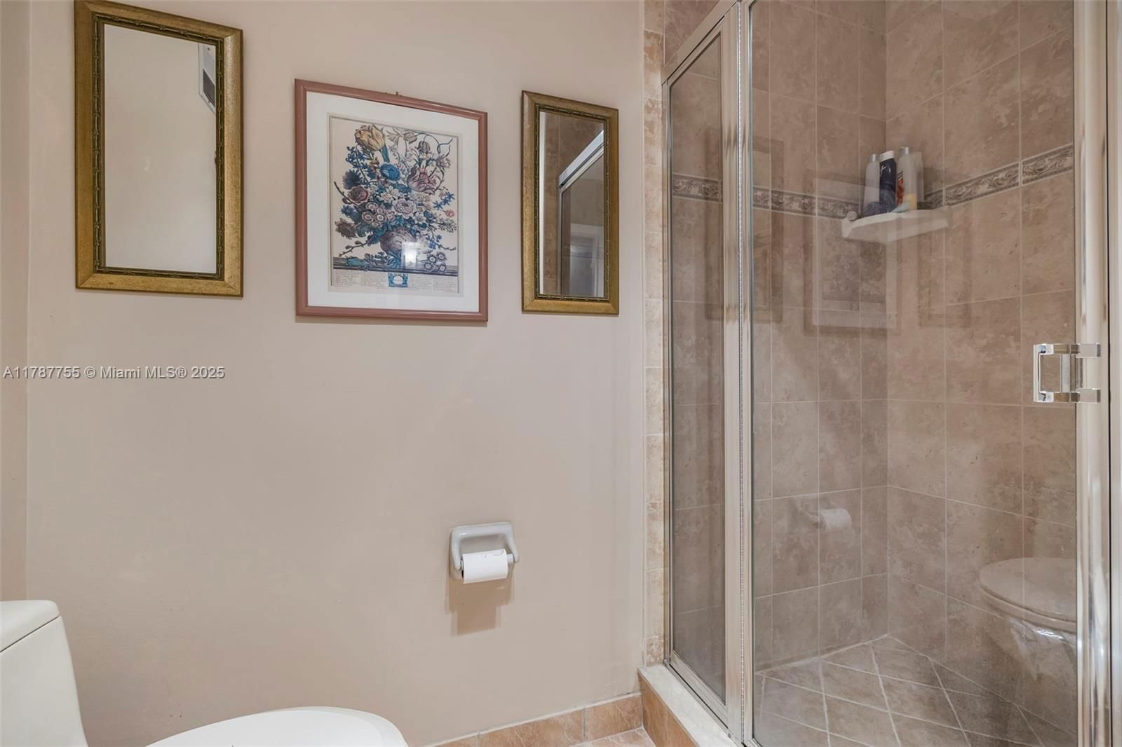 Real estate property located at 5300 Washington St Q207, Broward, Beverly Hills Condo Numbe, Hollywood, FL