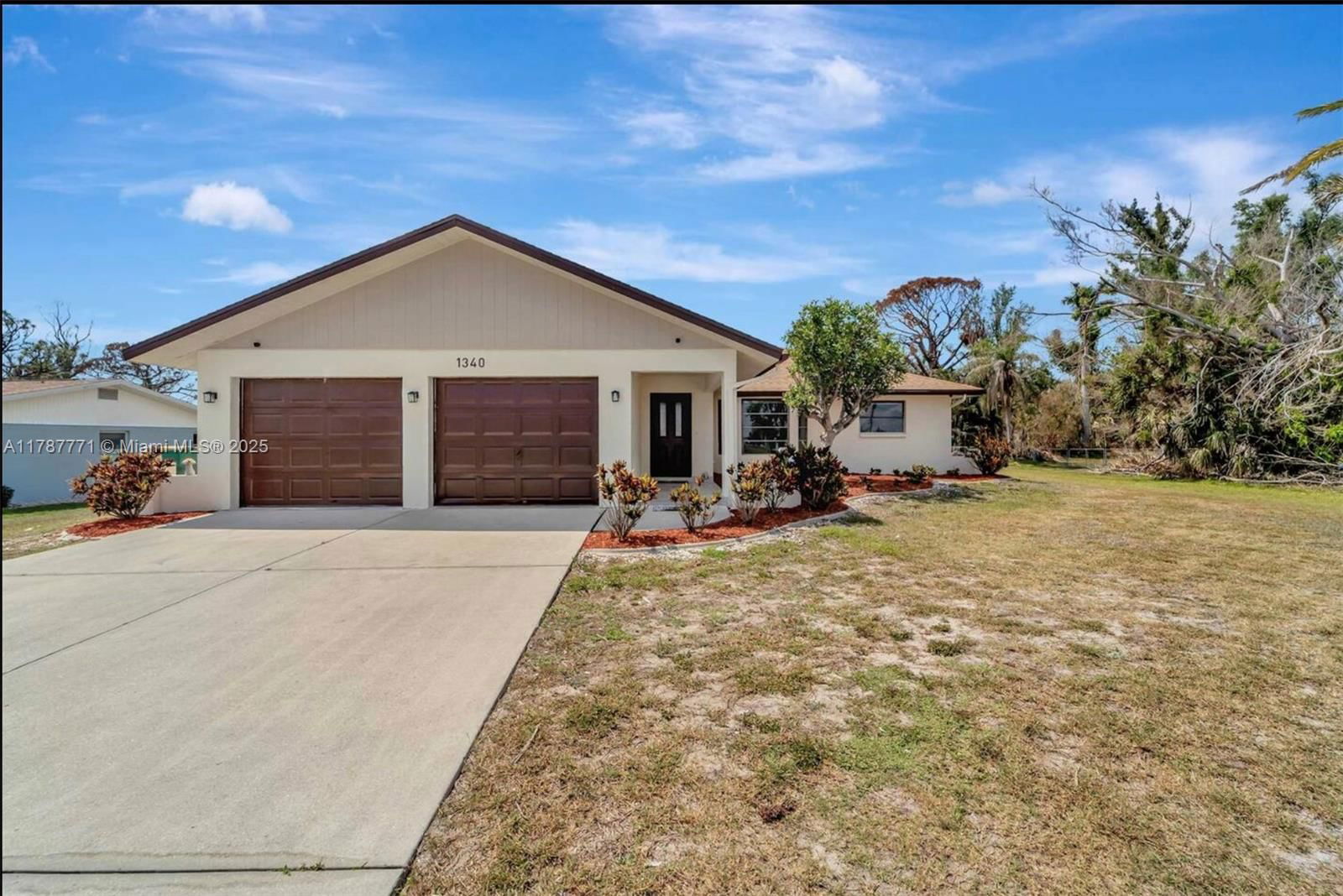 Real estate property located at 1340 Manor, Charlotte, Englewood Gardens Replat, Other City - In The State Of Florida, FL