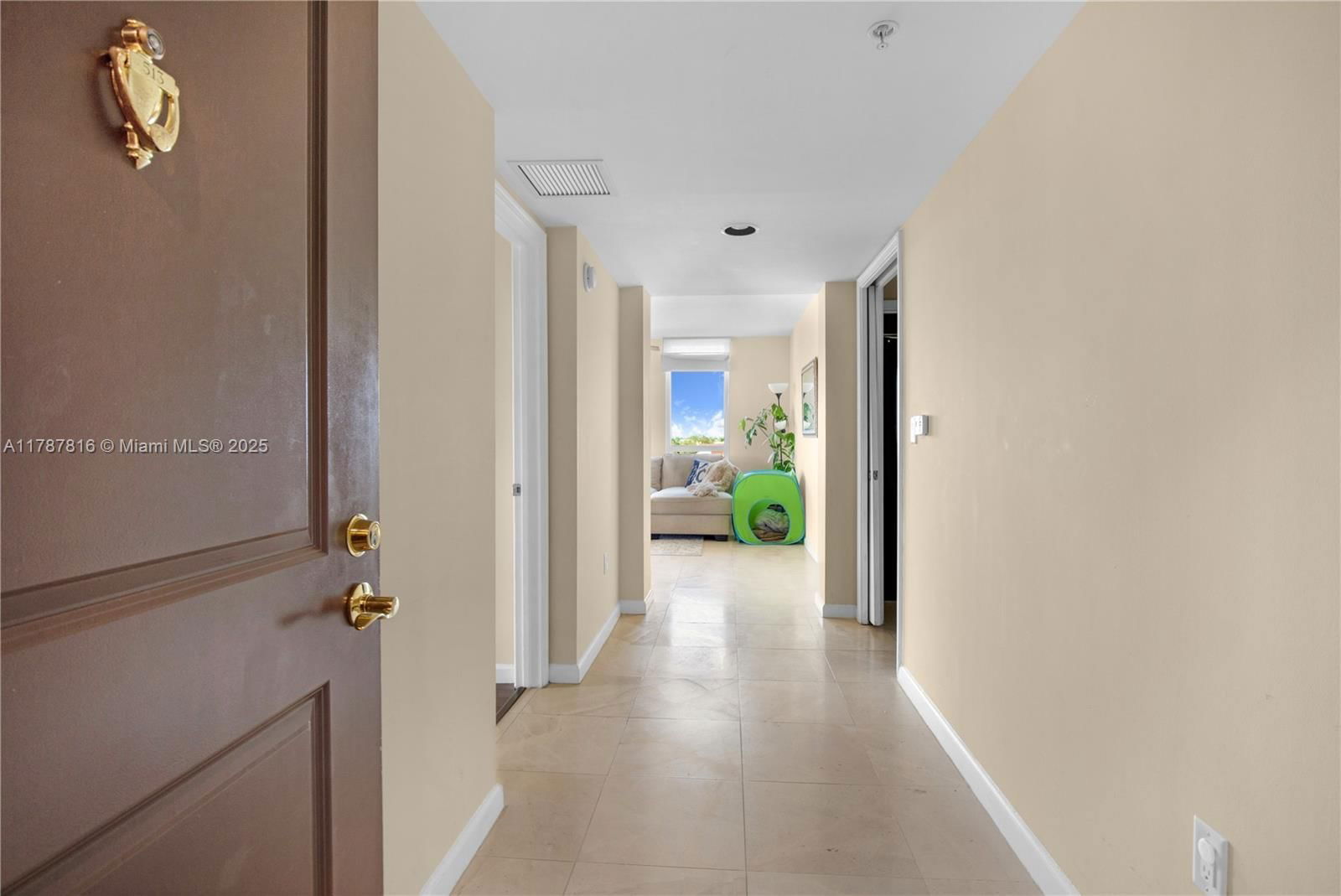 Real estate property located at 610 Las Olas Blvd #513N, Broward, Symphony North Condo, Fort Lauderdale, FL